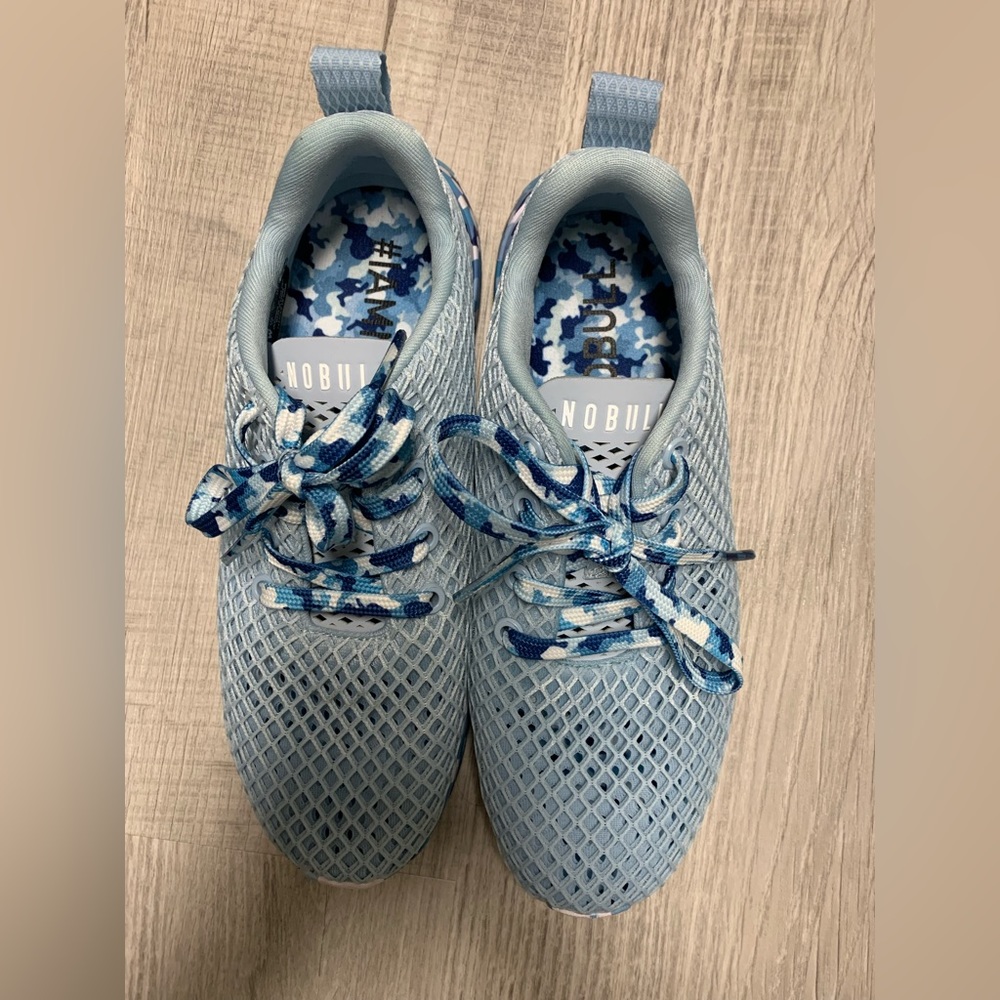 NOBULL- diamond mesh runners